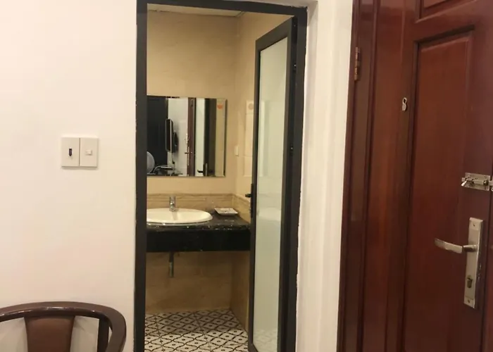 A12 * Hạ Long