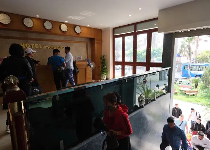 A12 * Hạ Long